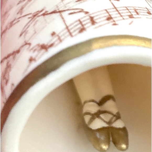 New in Box Vintage Angel Christmas Ornament - Picture 7 of 12